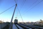 munchen R.2.2. 2119 auf der Schr�gseilbr�cke der Linie 23. 4.1.2010
