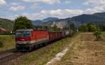 Die E-Lok 1044.055 mit ...  Valentin Spiess 01.11.2010