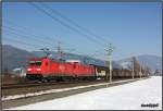 murtal---unzmarkt-bis-bruck-mur Seit dem Fahrplanwechsel im Dezember 2009 verkehrt der 48930 von Gratwein-Gratkorn nach Spellen (Deutschland) aus Personalgr�nden mit einem DB 185 Tandem.
So auch am 16.02.2010 wie das Bild aus Niklasdorf beweist.  
