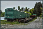 Im Hafen von Kingston erinnern mehrere Güterwagen an den Kingston Flyer, eine Museumsbahn, welche bis 2013 auf einem Reststück der Strecke Kingston - Gore verkehrte. Weitere Fahrzeuge, darunter auch zwei Dampfloks, stehen zum Verkauf. (25.10.2016)