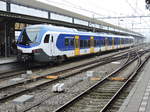 Nijmegen, Triebzug 2503 als stoptrein (Regionalbahn) nach Arnhem Centraal.
