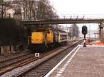 6443 mit Gterzug Unit Cargo 55504 Kesteren-Arnhem auf Bahnhof Arnhem am 17-3-1998.