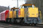Die 6464 & 6468 der Railion NL ziehen einen Gz durch Duisburg Neudorf nach Flandersbach am 20.03.2010