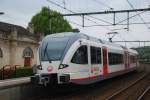 Veolia 504 mit ein regionalzug nach Heerlen, bahnhof Valkenburg, 06/05/10.