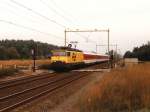 1310 mit EC 150 Kln Hbf-Amsterdam CS bei Ginkel am 6-10-1997. Bild und scan: Date Jan de Vries.