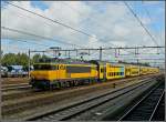 E-Lok 1830 war am 05.09.09 mit DoStos im Bahnhof von Roosendaal abgestellt.