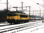 1842 (Nederlandse Spoorwegen) auf Bahnhof Bad Bentheim am 30-12-2000.