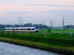 SLT rast Frhmorgens entlang des Amsterdam-Rijnkanaals Richtung Utrecht; 110905
