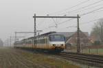 Sprinters 2136 und 2937 mit RE 7042 Enschede-Apeldoorn bei Holten am 19-11-2012.