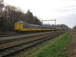 ICM 4080+4073+4032+4095 als trein 1624 naar Schiphol te Hengelo, 14 april 2006