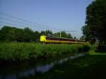 Bei der NS (Nederlandse Spoorwegen) fuhr mir am 23.08.2013 eine Doppeltraktion ICM als IC 1559 (Enkhuizen – Amersfoort) kurz hinter dem Bahnhof Hoorn vor die Linse.