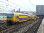 7517 Gleis 4 Amsterdam Centraal Station 20-09-2014.