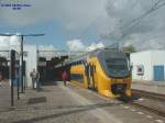 Doppelstock-Triebzug BR 8400 ist am 13.05.2003 mit 3 Einheiten (12 Wagen) von Amsterdam Centraal kommend gerade in Arnhem angekommen.
