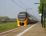 Ein Holländischer Doppeldecker aus Alkmaar(NL) nach Maastricht(NL) und fährt durch Geleen-Lutterade und fährt in Richtung Maastricht(NL).