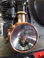 Lampe der Lok SHM 5 ENKHUIZEN am 7.9.2014 im Lokschuppen in Hoorn / 
