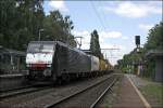 E189 091 (ES64F4-991) der ERS ist mit dem DGS 42327 untewegs und fhrt am ehemaligen Stellwerk(?) in Bochum-Nokia vorrber. ERS  European Rail Shuttle B.V  wurde im Jahr 1994 als joint venture von P&O Nedloyd und Mearsk gegrndet. Im Jahr 2002 wurde dann das Tochterunternehmen ERS Railways gegrndet. 

