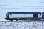 nord-ostsee-bahn-nob DE2000-02 der Nord-Ostsee-Bahn (NOB) am 02.01.2010 auf dem Weg von Nieb�ll nach Sylt kurz vor dem festlandseitigen Ende des Hindenburgdamms.

� Jan Schuur 2010