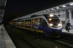 NWB 743 mit dem RE aus Borken.
Aufgenommen am HBF Essen.
13.12.2009 ...