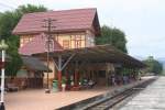 Aufnahmsgeb�ude und Hausbahnsteig des ...  Karl Seltenhammer 05.03.2011