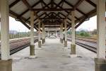 Der nicht benutzte Bahnsteig des Bf. Ayutthaya am 26.März 2010, ... Der nicht benutzte Bahnsteig des Bf. Ayutthaya am 26.März 2010, ...