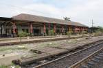 Bf. Ayutthaya, Aufnahmsgeb�ude mit ...  Karl Seltenhammer 08.09.2010
