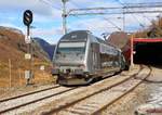 Am 04.10.2019 verlässt ein Zug der Flåmbahn den Bahnhof Myrdal.