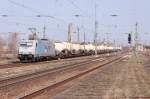 185 622-8 (119 003-1) Railpool GmbH für RTB Cargo - Rurtalbahn Cargo GmbH mit einem Kesselzug in Magdeburg-Neustadt und fuhr weiter in Richtung Helmstedt. 10.04.2015