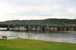 Ein BM 72 auf der Drammenbrua. die 1892m lange Brcke fhrt ber den Drammenelva. Drammen, 27.09.2009