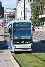 OSLO (Provinz Oslo), 07.09.2016, Wagen 149 als Linie 13 nach Grefsen stasjon bei der Einfahrt in die Haltestelle Kontraskjæret