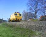 Ein Oberleitungsmontagefahrzeug f�hrt am 30.4.10 in richtung Kronach. Ha�lach(b. Kronach) ...