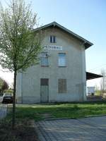 Hier ist der K�feringer Bahnhof   ...