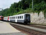 Der Tunnel-Shuttle der als Rettungszug im Galgenberg stationiert ist, bei einer Ausfahrt in den Bahnhof Leoben, am 31.07.08