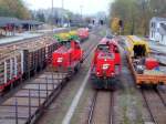  Lokauflauf  am Bahnhof;
Vor dem Signal steht 2016 069-3 mit G45847; 2070 008-4 ist dem G68807 vorgespannt und wartet auf  Verstrkung , welche schon 2070 030-8 in Form von 2016 066-9 herankarrt; 081024