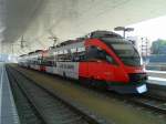 4024 096-2 als S2 3057 (Salzburg Hbf - Straßwalchen) am 18.8.2015 in Salzburg Hbf.