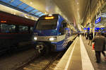 Ein ET 318 von Meridian trifft als M 79025 aus München Hbf, in Salzburg Hbf ein.
Aufgenommen am 10.12.2016.