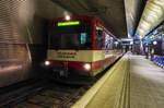 ET 57 wartet im Salzburger Lokalbahnhof auf die Abfahrt als S1 43 nach Lamprechtshausen.