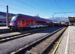 80-90.742  Spirit of Klagenfurt  an der Spitze des railjet 536 (Villach Hbf - Wien Hbf), am 11.2.2016 in Villach Hbf. Mit dieser Garnitur als railjet 533 begann im Herbst 2011 der planmäßige railjet-Verkehr nach Kärnten.
