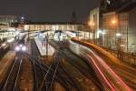 Westbahn 923 erreicht den Zugendbahnhof. Wien Westbahnhof, am Abend des 21.11.2015.