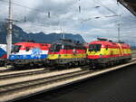 EM Lok Parade beim Bahnhofsfest in Wörgl Hbf. Von links nach rechts: ÖBB 1116 108-0  EM Kroatien , 1116 036-3  EM Deutschland  & 1116 232-8  EM Spanien . Aufgenommen am 24.08.2008