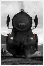 Lokportrait der BB-Nostalgie Dampflok 52.4984, aufgenommen beim Halt in Mrzzuschlag am 6.1.2007.