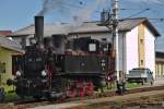 Die Dampflok der Baureihe 92 des Martinsberger Lokalbahnvereins nach der Ankunft in Schwarzenau, wo Wasser nachgefüllt und Wartungsarbeiten durchgeführt werden. (15.08.2014)