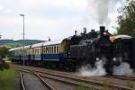 NLB 93.1420 am 24.August 2014 mit dem SR 17325 auf der Einfahrtseite von Gänserndorf/Korneuburg im Bf. Mistelbach Landesbahn.