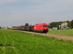 Die 2016 072 mit einem Güterzug am 22.04.2016 unterwegs bei Friedburg.