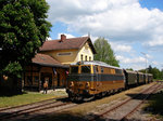 Drosendorf-Endbahnhof.
2043.24 mit dem Reblaus Express bei der Ankunft in Drosendorf.
14.05.2016.