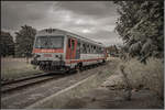 Zum Planverkehr auf der Radkersburgerbahn werden immer wieder Sonderzüge von der  IG Neuen Radkersburgerbahn   Organisiert . 
An diesem 13. September kam 5047.035 als Sonderzug zum Murecker Stadtfest zum Einsatz. 
Hier in Bad Radkersburg muss der Triebwagen Platz machen und über eine Rückfallweiche auf Gleis 1 überstellen um dem Planbetrieb nicht im Weg zu stehen. 