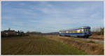 5145.11 vom Heizhaus Strasshof (mit Steuerwagen 6645.02 voraus) als SR 17334 von Wien über das Pulkautal nach Laa a.d.