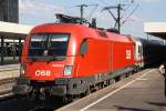 1016 008 mit dem IC 2082 in Hannover HBF am 14.07.2010