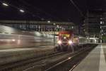 BB 1016 037 steht mit dem EN 463  Kalman Imre  (Mnchen Hbf - Budapest-Keleti plyaudvar) / EN 499  Lisinski  (Mnchen Hbf - Zagreb Glavni kolodvor) / CNL 40463  Pictor  (Mnchen Hbf - Venezia Santa Lucia) in Mnchen Hbf auf Gleis 12. Nebenan fhrt ein ICE in die Abstellung (12.07.2013)