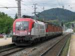 1016 047 (Wiener Stdtische), 1144 227, 1044 118, 1144 200, 1144 281 und 1144 244 sind als Lokzug am 21.5.2008 unterwegs. Aufgenommen in Fritzens-Wattens.