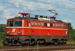 1042 032 hat den REX 7388 von Wien Sdbahnhof (Ostseite) nach Korneuburg gebracht und begibt sich aufs  Abstellgleis  um ihn am Abend wieder nach Wien zurckzubringen.